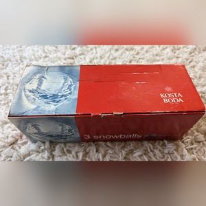 Kosta Boda snowball tea light set